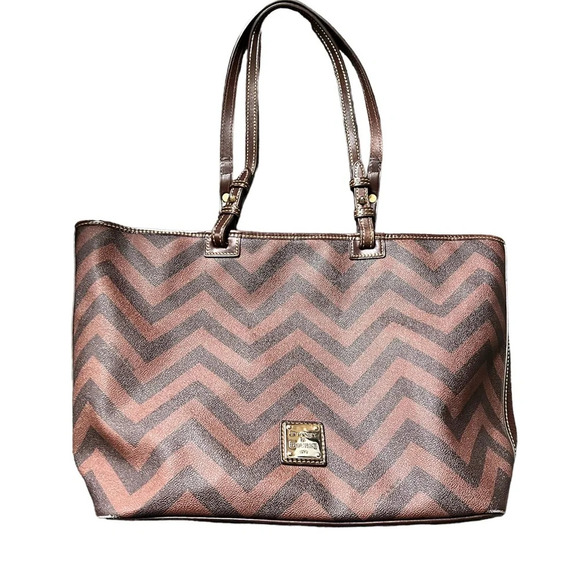 Dooney & Bourke Large Brown Tan Chevron Tote - Picture 1 of 12